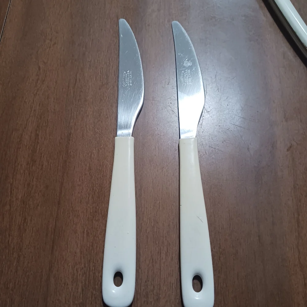 2 1971 Casualware Stainless Imperial Butter Knives White Stainless Silverware